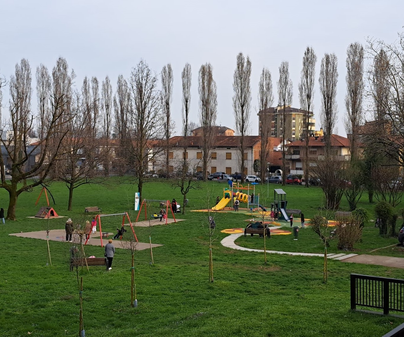 CS_012/25 In città due nuove aree gioco per i bambini: conclusi i lavori al Parco delle Noci e al Parco Arese