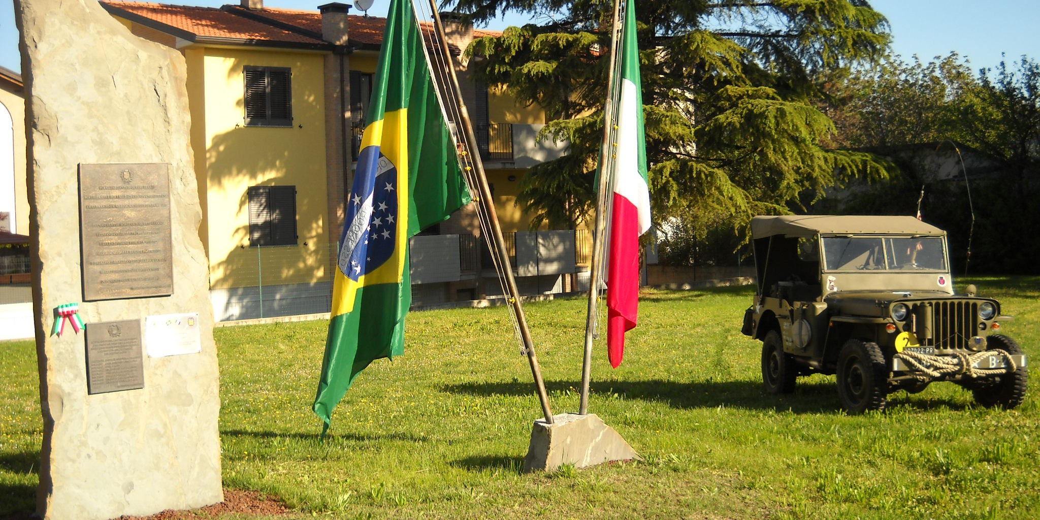 Al monumento della FEB