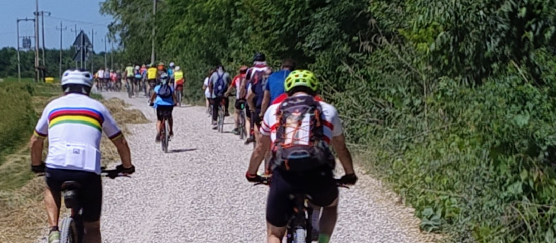 Pedalata della memoria a Carpi