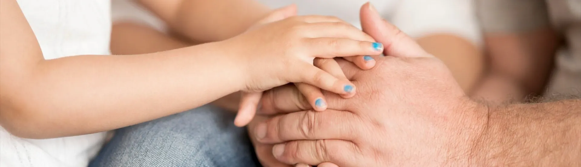 Affido, adozione, vicinanza. È ancora possibile accogliere in famiglia?