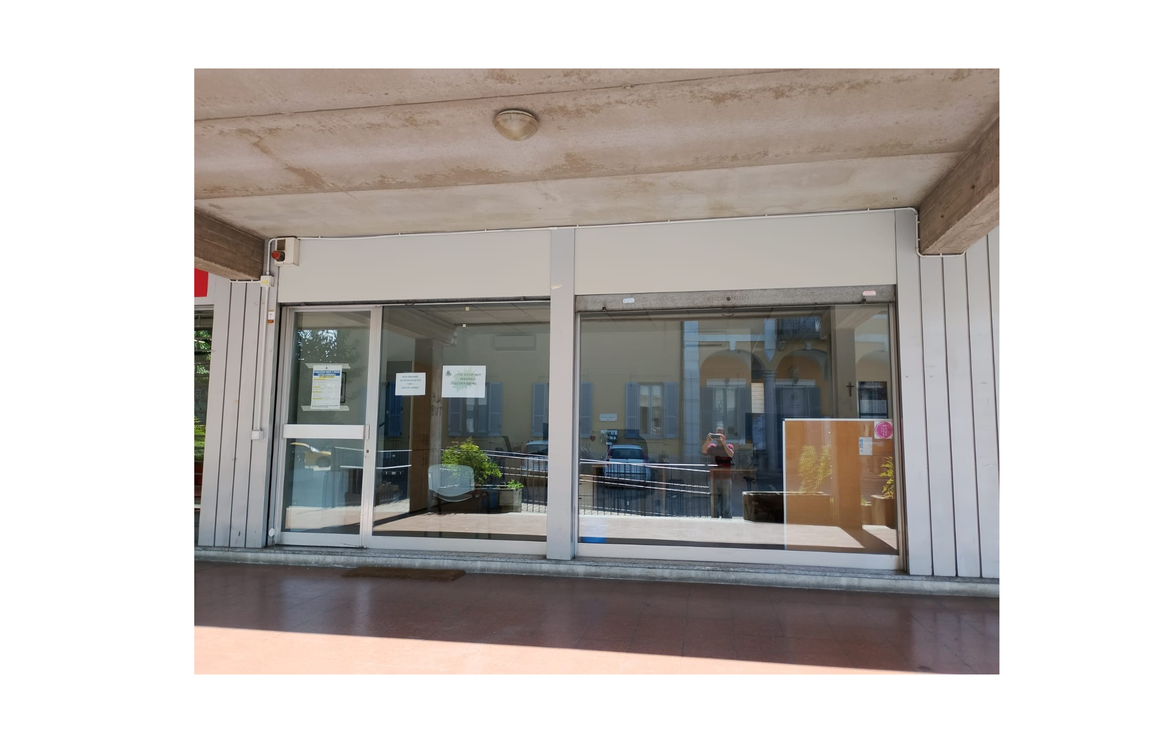 Uffici comunali Palazzo Blu, 46/I
