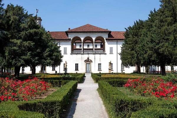 Palazzo Arese Borromeo - PAB