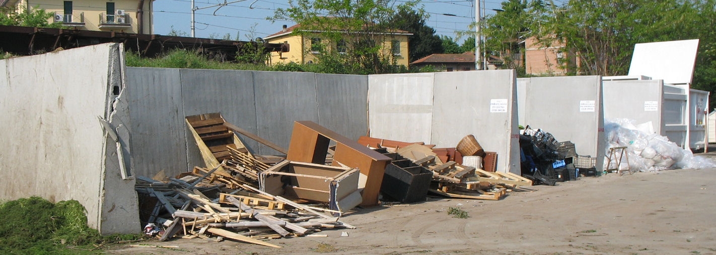  Centro raccolta rifiuti