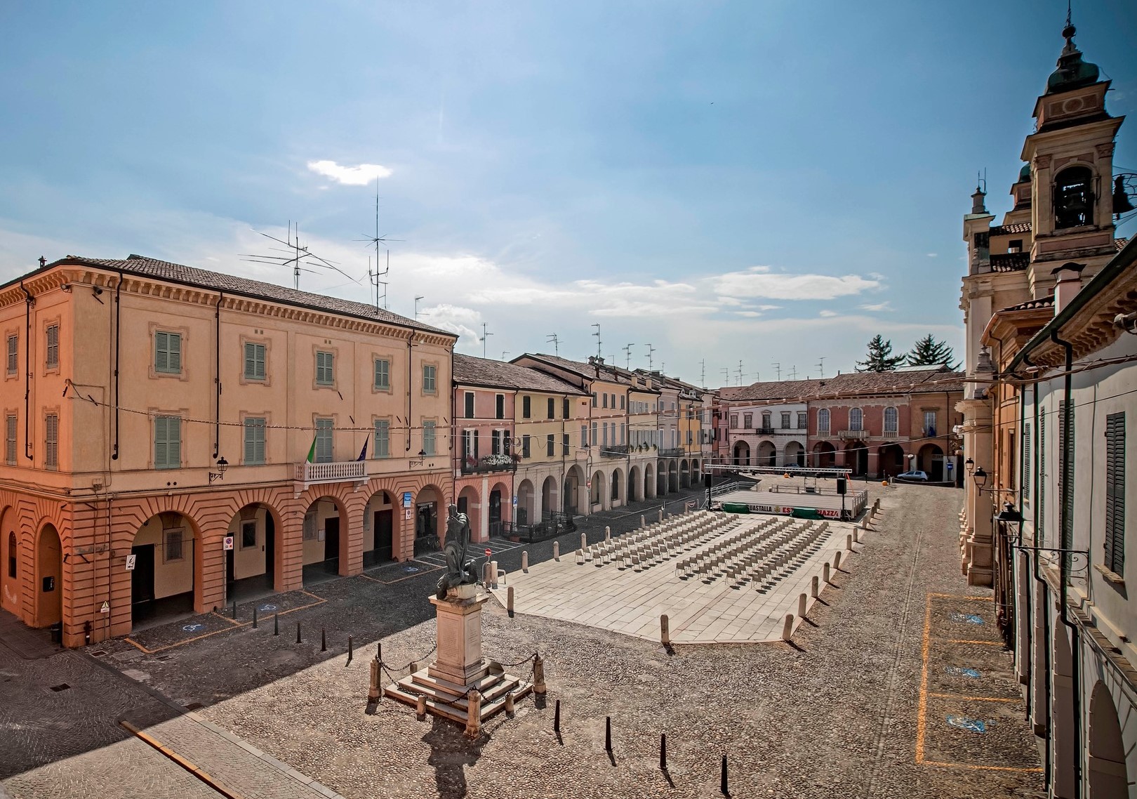 Piazza Mazzini