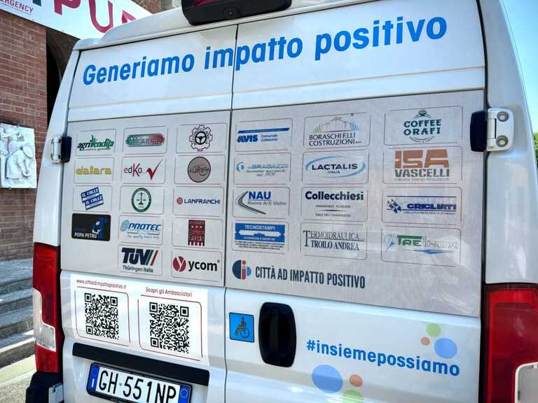Città ad impatto positivo - 02<br/><em><small>Licenza di distribuzione: Pubblico dominio</small></em>