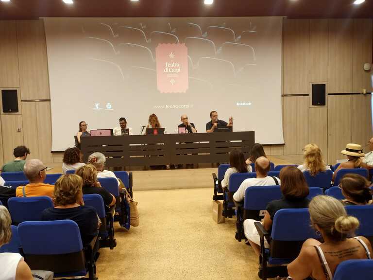 presentazione stagione teatro<br/><em><small>Licenza di distribuzione: Solo uso non commerciale</small></em>