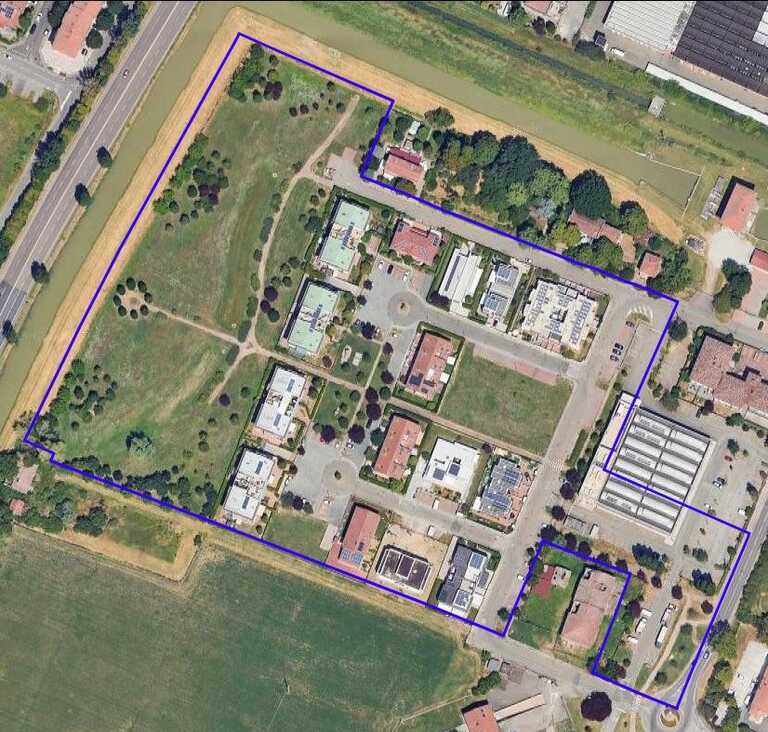 riqual mulini<br/><em><small>Licenza di distribuzione: Solo uso non commerciale</small></em>