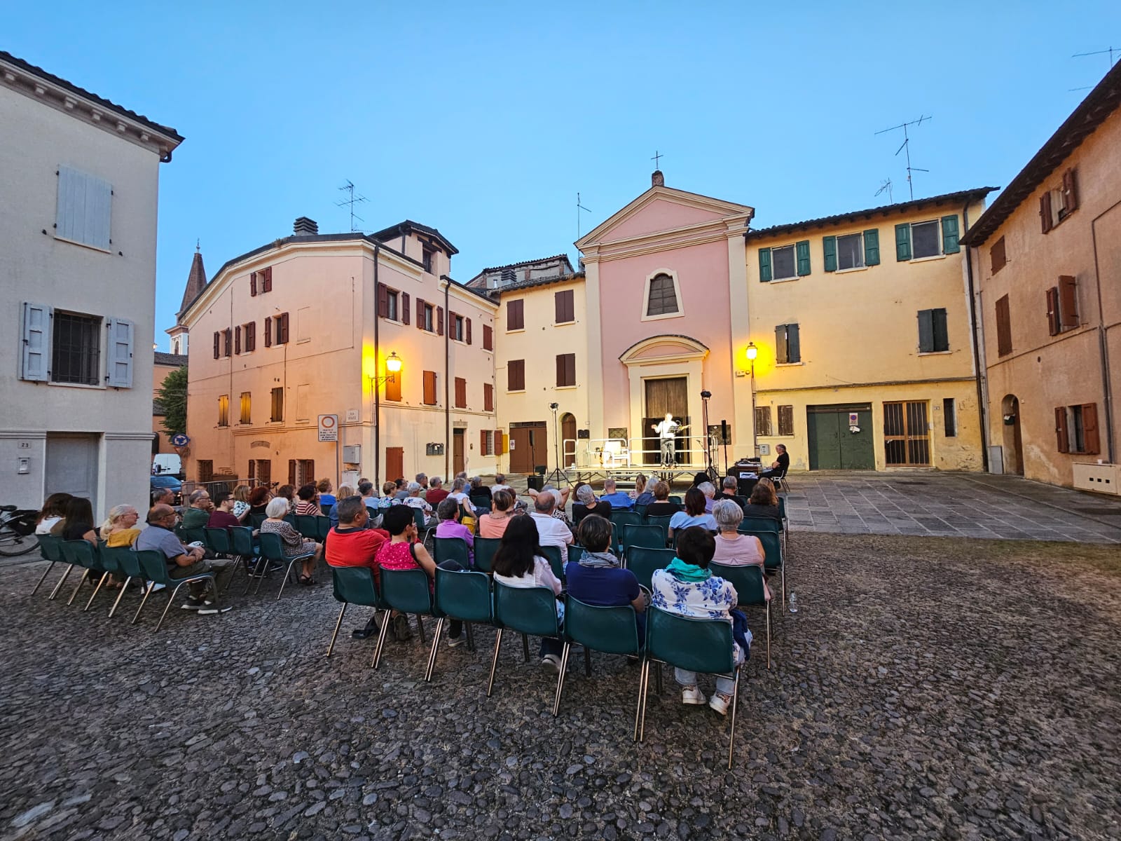 L'estate inizia con 