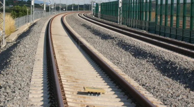 Linea Verona-Vicenza, stop ai treni dal 18 al 20 aprile e dal 9 all'11 maggio