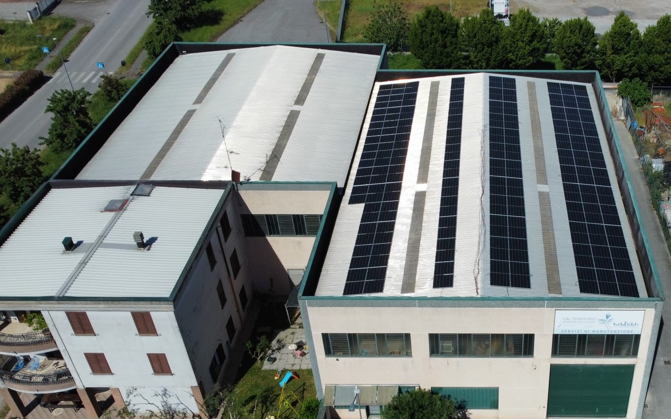 REFUTURA: al via i primi cantieri per gli impianti fotovoltaici 