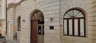 AVVISO DI CHIUSURA DELLA BIBLIOTECA COMUNALE DAL 18 AL 29 AGOSTO 2025.