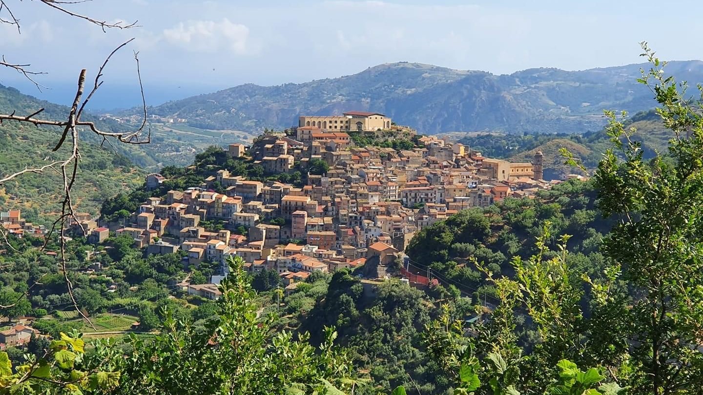 Guida Percorsi Naturalistici San Piero Patti