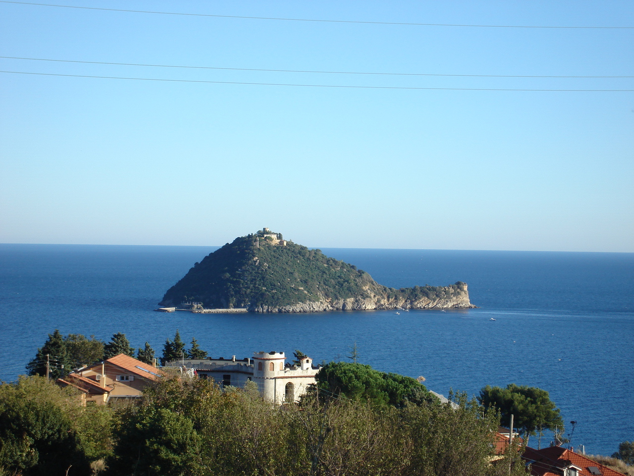 Avviso di manifestazione di interesse a proporre iniziative all’interno di un evento che si terra’ il giorno 14 giugno nell’area costiera limitrofa all’Isola  Gallinara